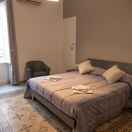 Pacini Deluxe Apartment Палермо Екстер'єр фото